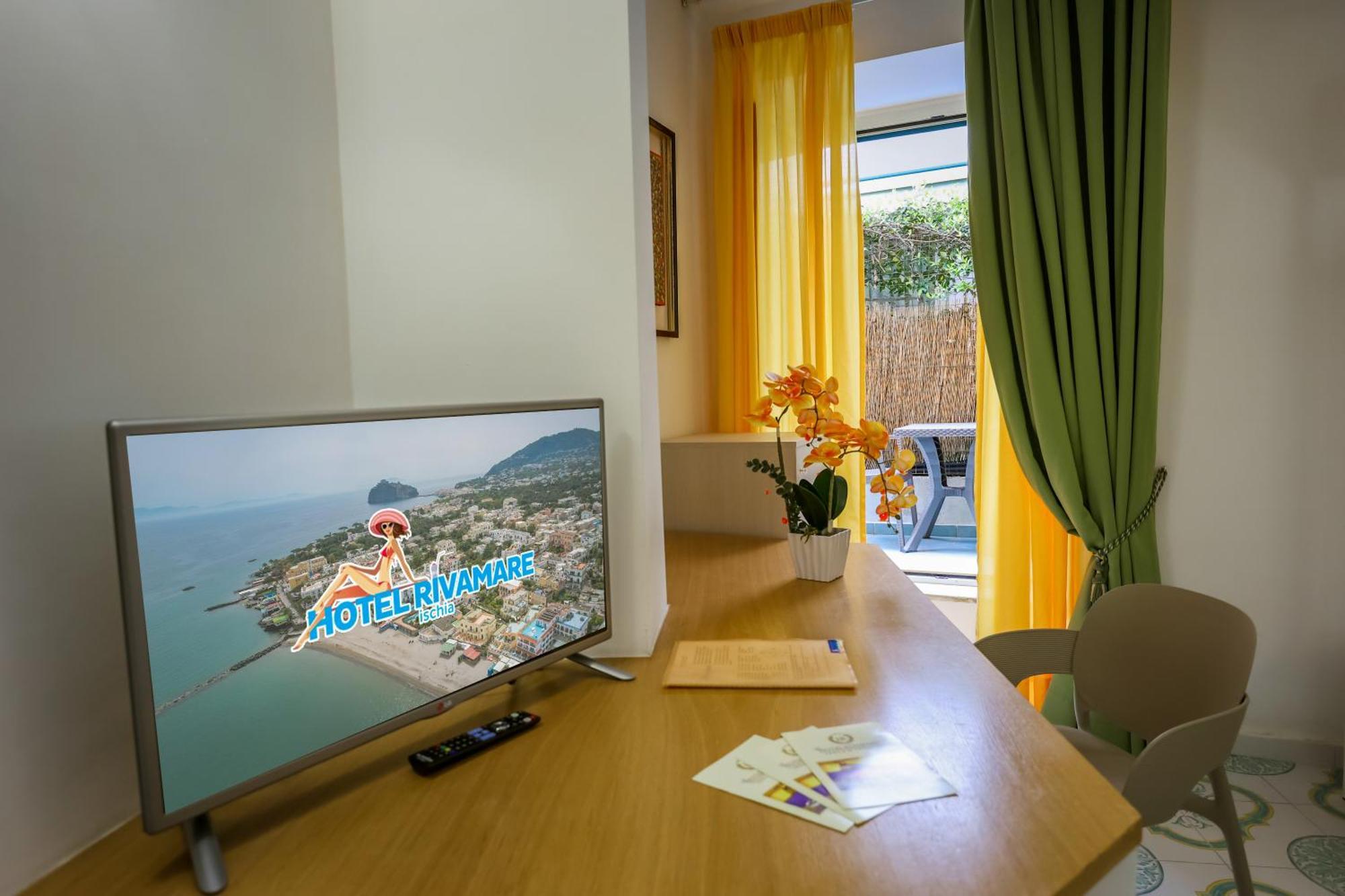 Hotel Rivamare Искья Экстерьер фото
